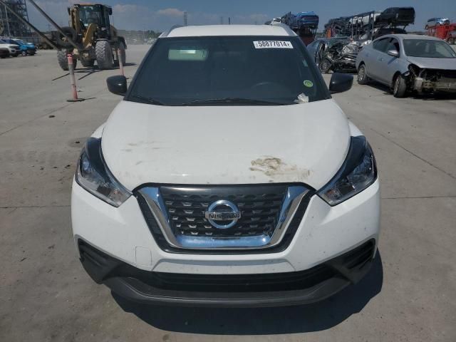 2019 Nissan Kicks S