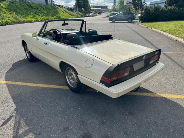 1985 Alfa Romeo Veloce 2000 Spider