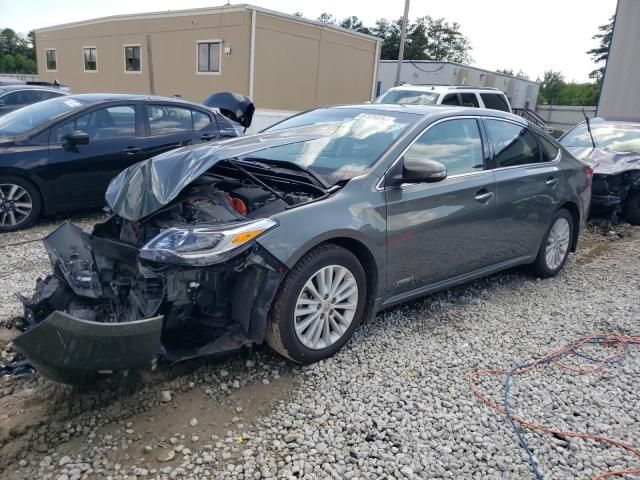 2013 Toyota Avalon Hybrid