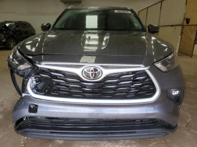 2023 Toyota Highlander L