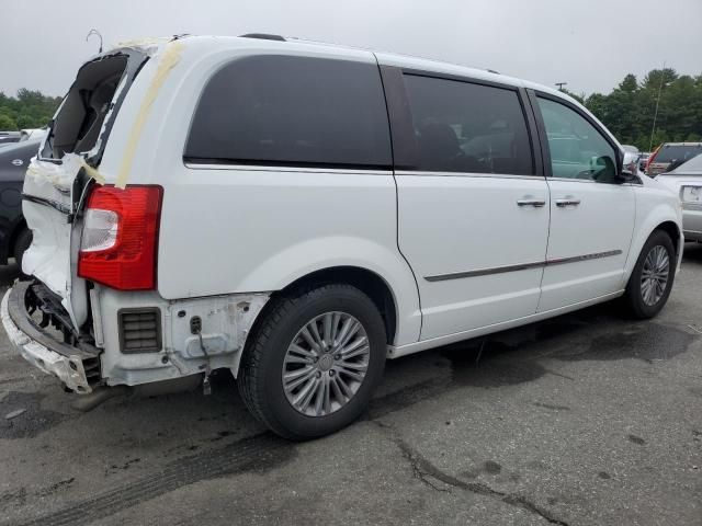 2016 Chrysler Town & Country Limited