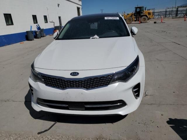 2016 KIA Optima SX