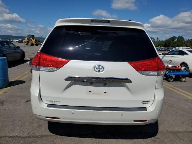 2011 Toyota Sienna XLE