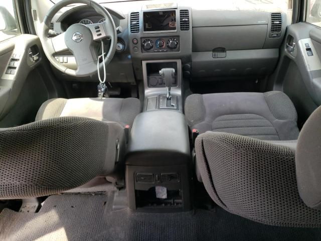 2006 Nissan Pathfinder LE