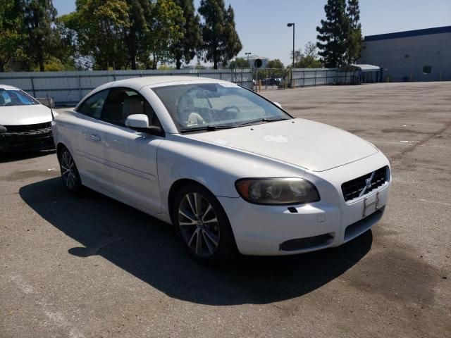 2009 Volvo C70 T5