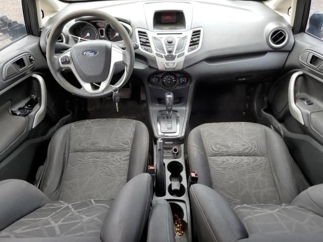 2013 Ford Fiesta SE