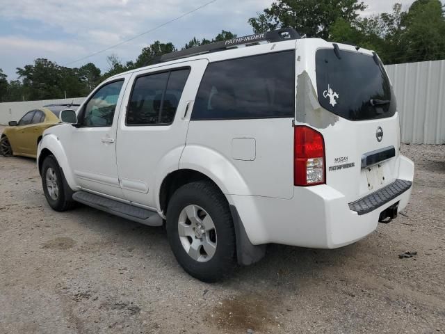 2007 Nissan Pathfinder LE