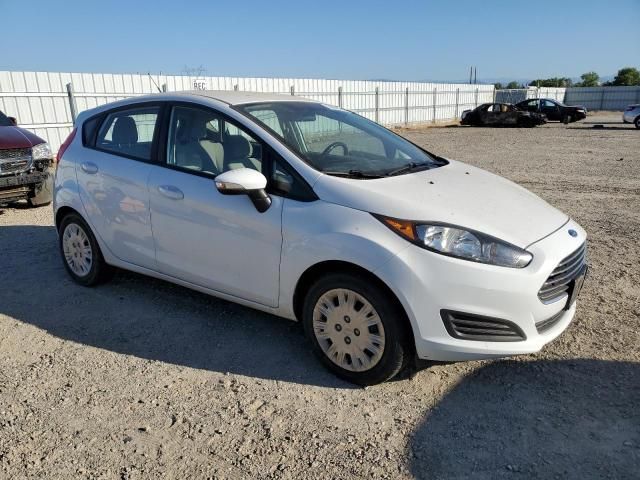 2015 Ford Fiesta SE