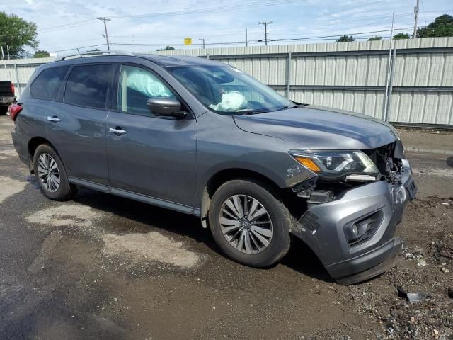 2018 Nissan Pathfinder S