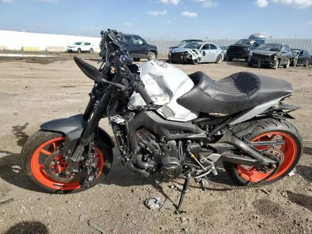 2019 Yamaha MT09