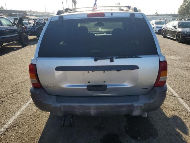 2004 Jeep Grand Cherokee Laredo