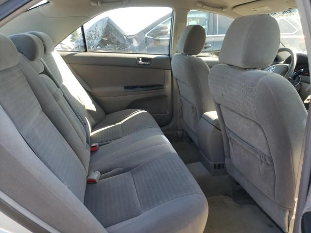 2005 Toyota Camry LE