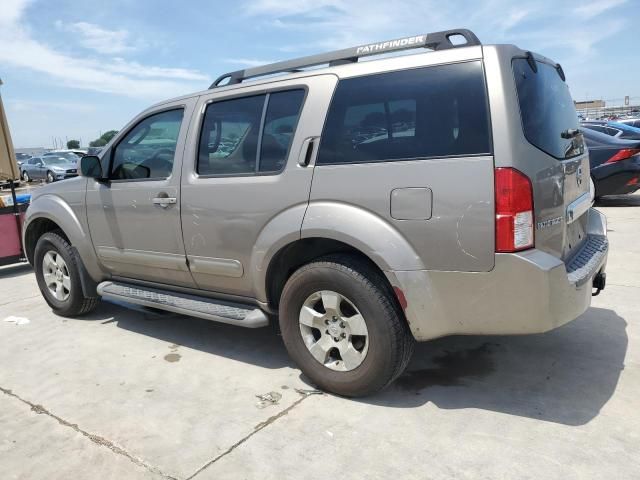 2006 Nissan Pathfinder LE