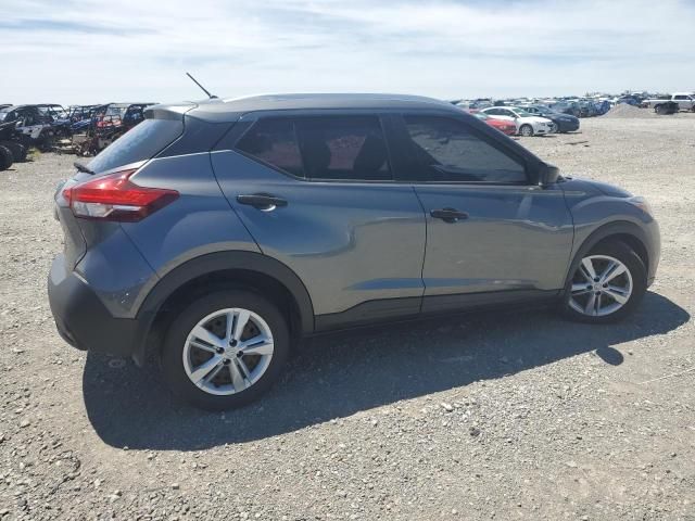 2018 Nissan Kicks S