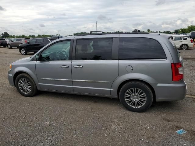 2014 Chrysler Town & Country Touring L