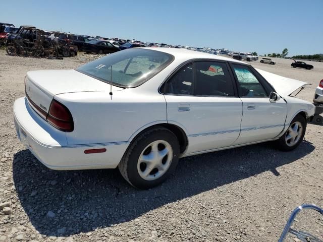 1999 Oldsmobile 88 Base