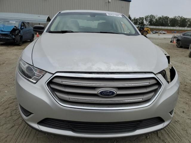 2018 Ford Taurus SE