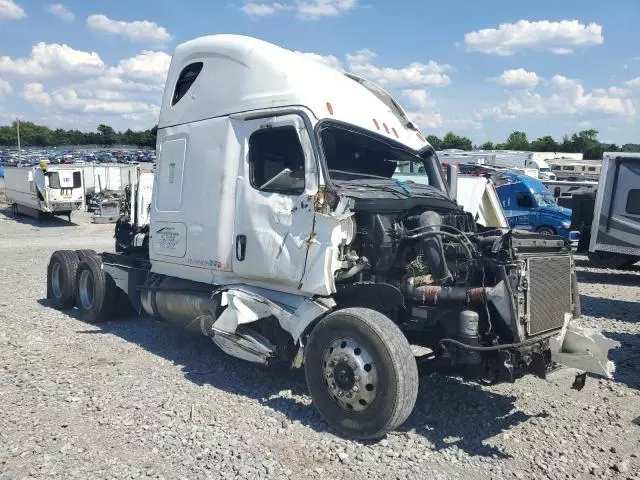 2022 Freightliner Cascadia 126