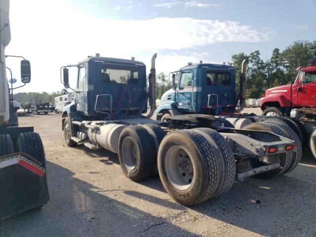 2018 Mack 600 CXU600