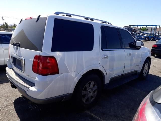 2004 Lincoln Navigator