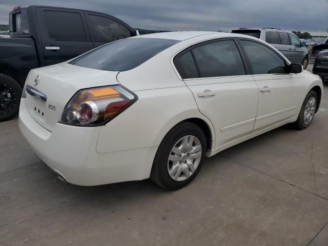 2011 Nissan Altima Base