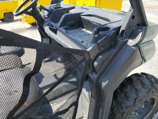 2023 Can-Am Defender HD7