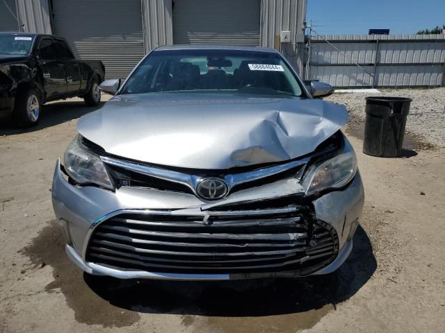 2017 Toyota Avalon XLE