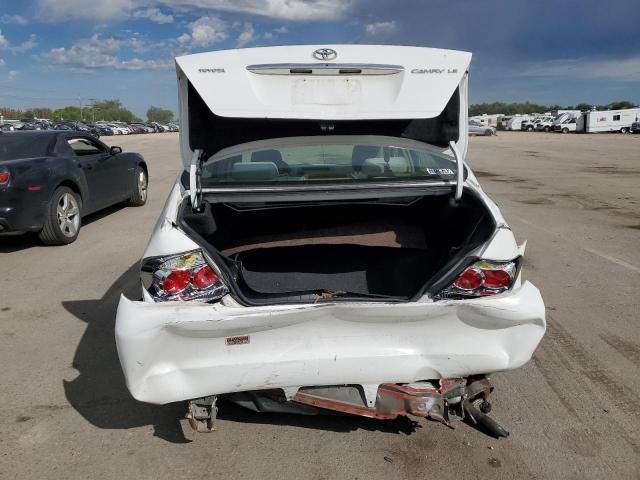 2005 Toyota Camry LE