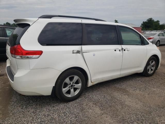 2012 Toyota Sienna LE