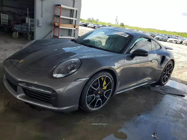 2022 Porsche 911 Turbo