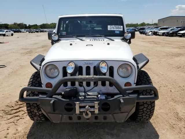 2013 Jeep Wrangler Sahara