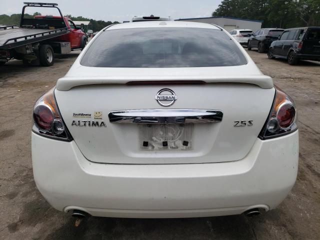 2010 Nissan Altima Base