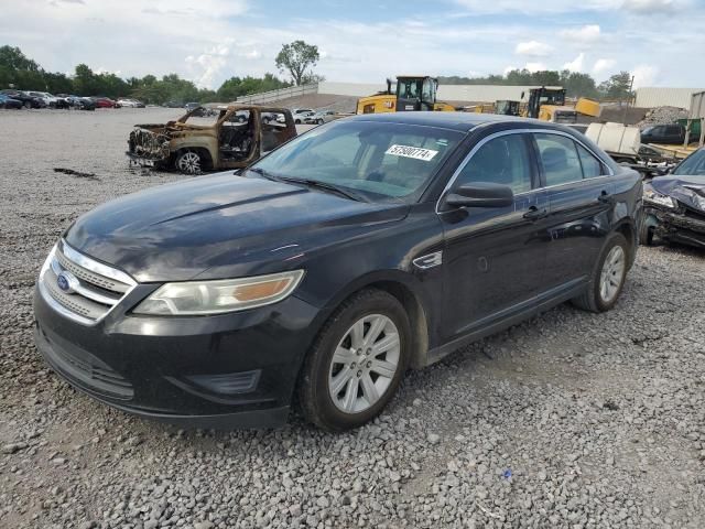 2011 Ford Taurus SE