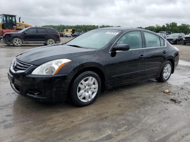 2010 Nissan Altima Base