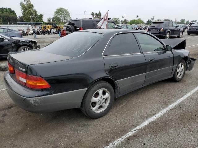 1999 Lexus ES 300