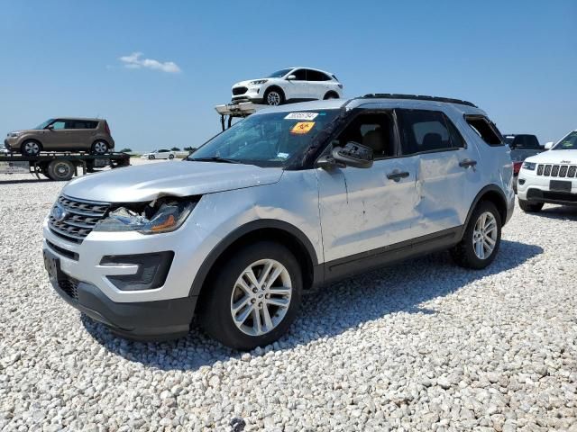 2017 Ford Explorer