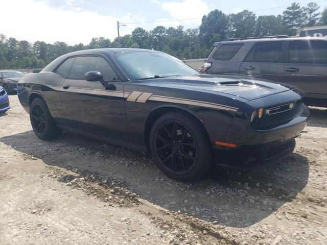 2015 Dodge Challenger SXT