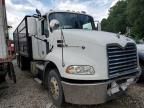 2013 Mack 600 CXU600