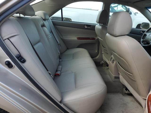 2004 Toyota Camry LE