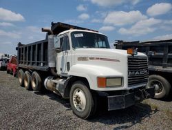 Salvage trucks for sale at Fredericksburg, VA auction: 1991 Mack 600 CH600