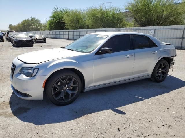 2021 Chrysler 300 Touring