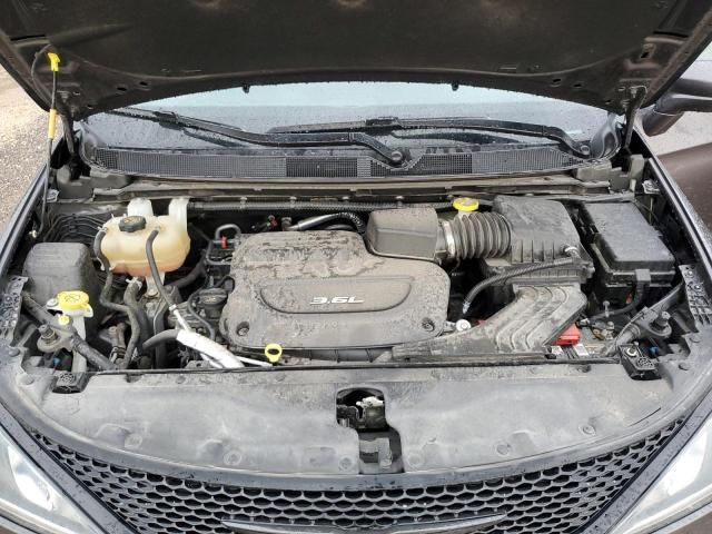 2018 Chrysler Pacifica Touring L Plus