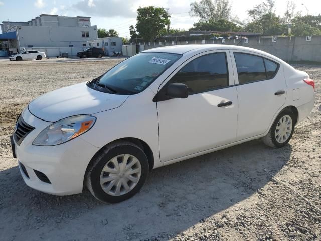 2014 Nissan Versa S