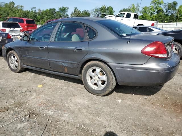 2005 Ford Taurus SE