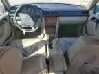 1995 Mercedes-Benz E 320 Base