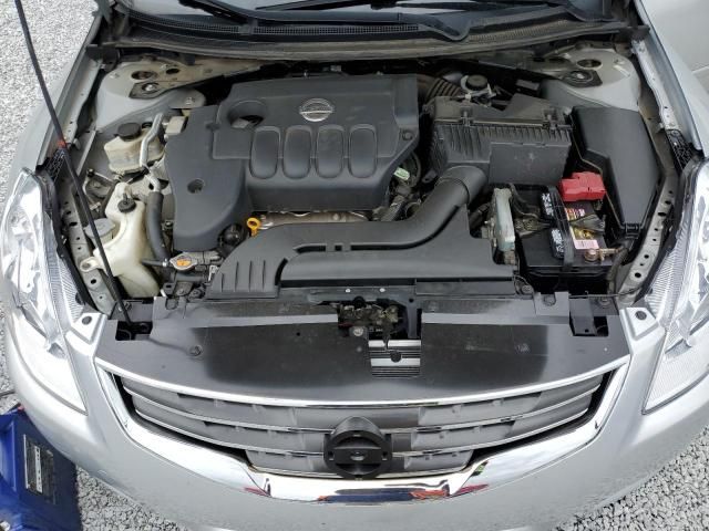 2010 Nissan Altima Base