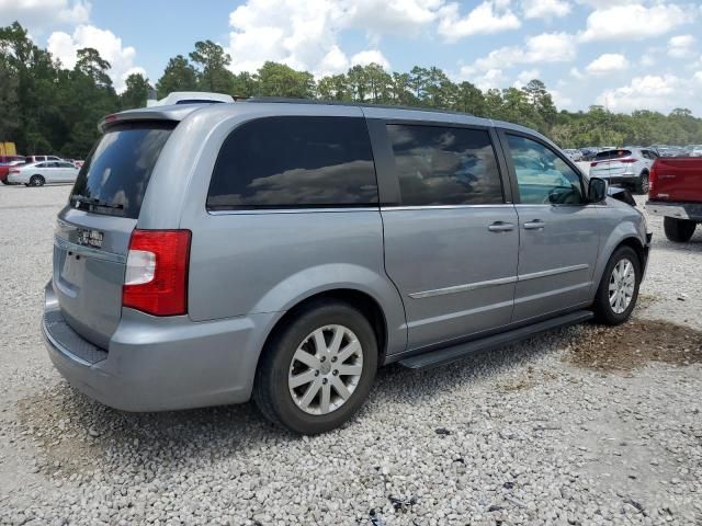 2013 Chrysler Town & Country Touring