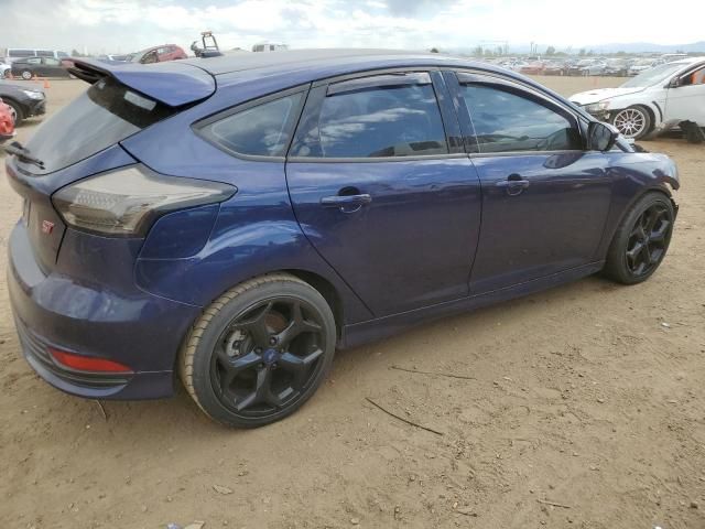 2017 Ford Focus ST