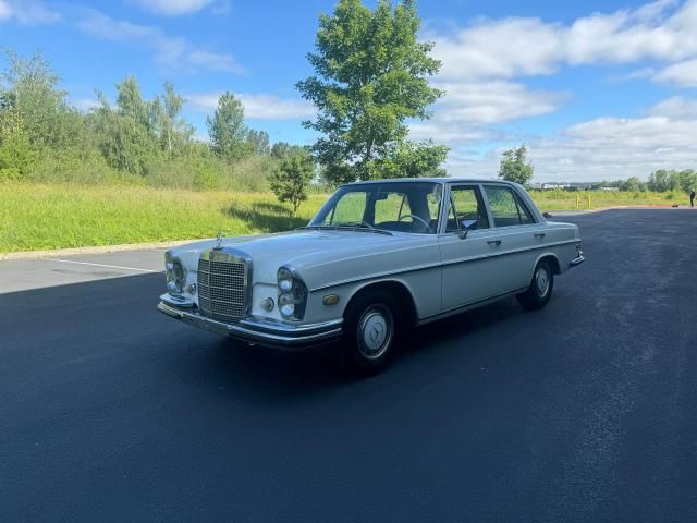 1968 Mercedes-Benz 280S