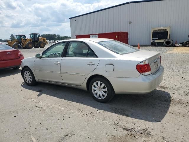 2005 Toyota Camry LE